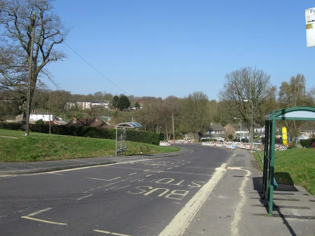 Minibus Hire in Aldermoor