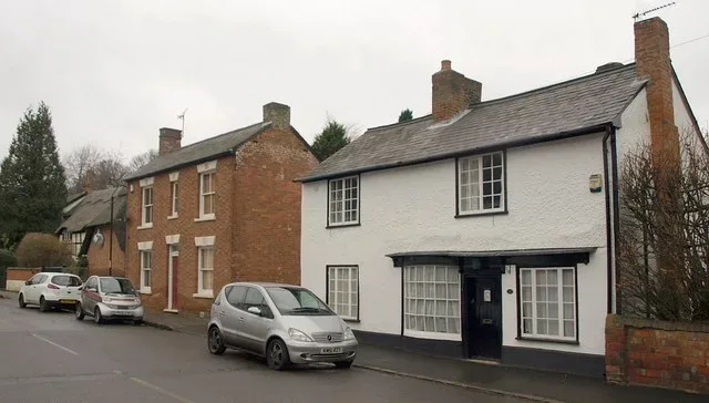 Minibus Hire in Aspley