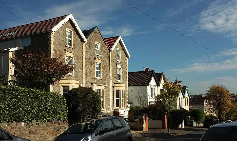 Minibus Hire in Bishopston