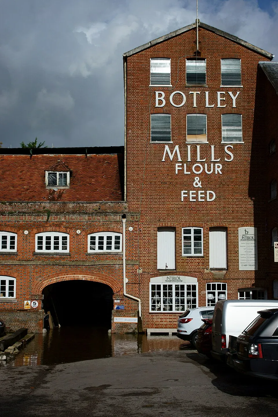Coach Hire in Botley
