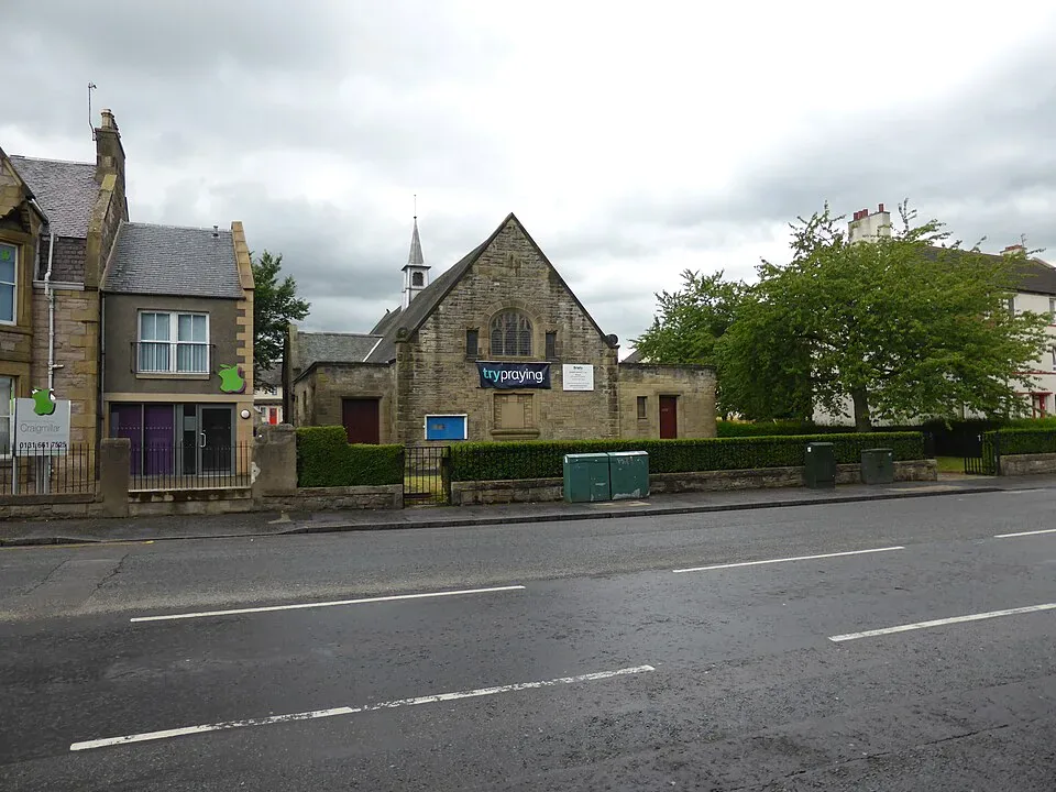 Minibus Hire in Craigmillar