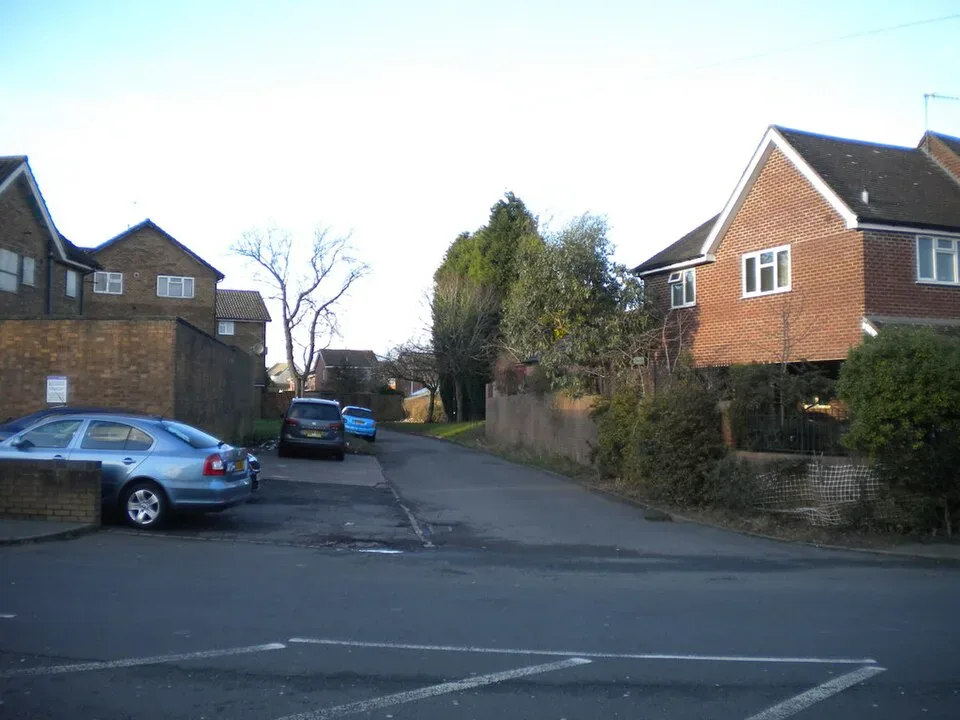 Minibus Hire in Eve Hill