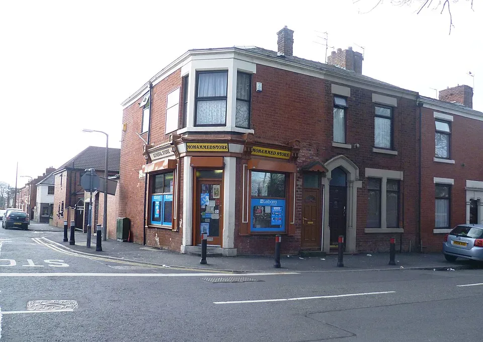 Minibus Hire in Frenchwood