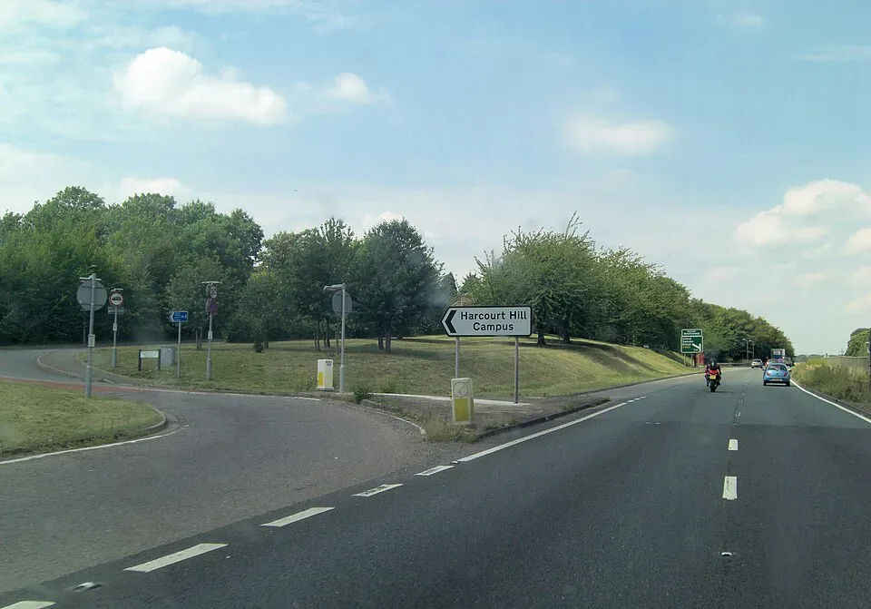 Coach Hire in Harcourt Hill