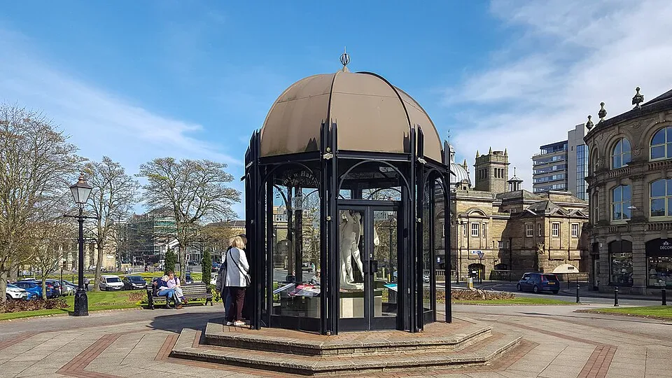 Minibus Hire in Harrogate