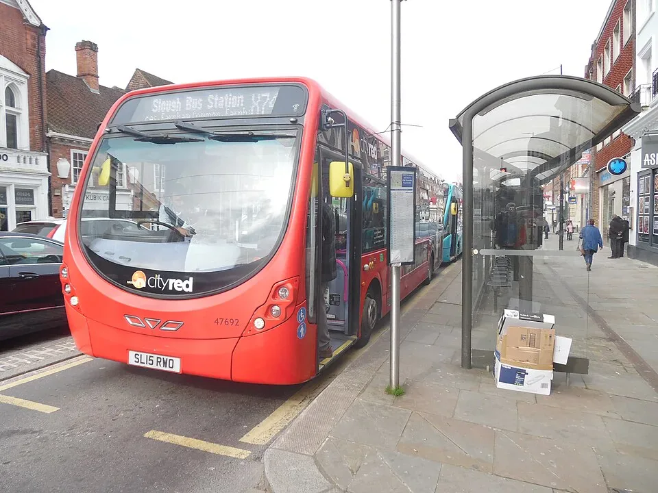 Minibus Hire in High Wycombe