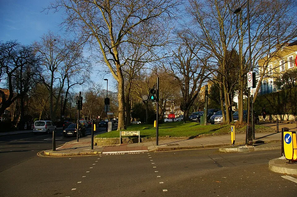 Coach Hire in Highgate