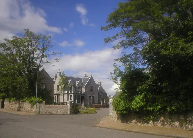 Minibus Hire in Mannofield