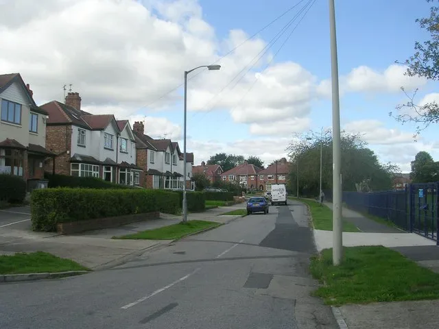Minibus Hire in Millfield
