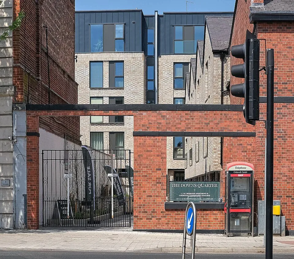Minibus Hire in New Houses