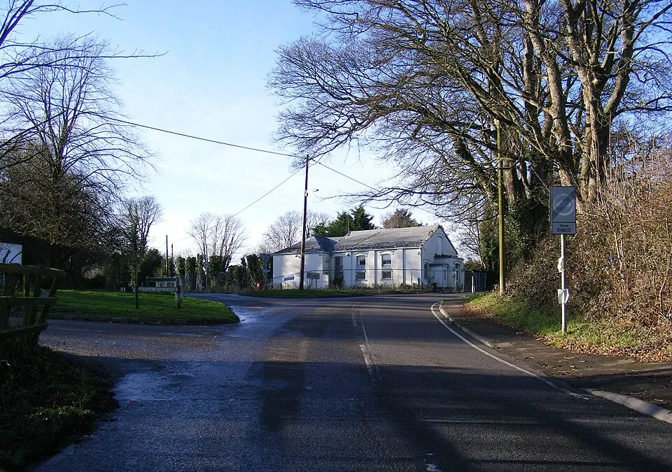 Minibus Hire in Pepperstock
