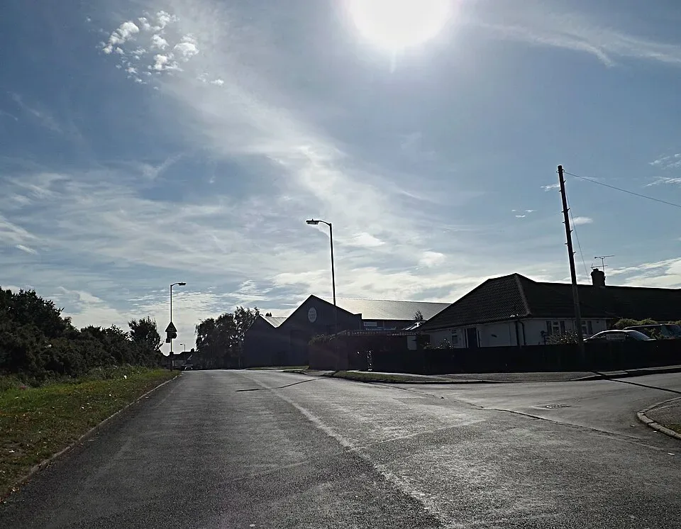 Minibus Hire in Priory Heath