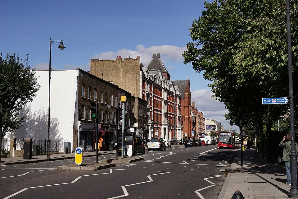 Coach Hire in Shoreditch