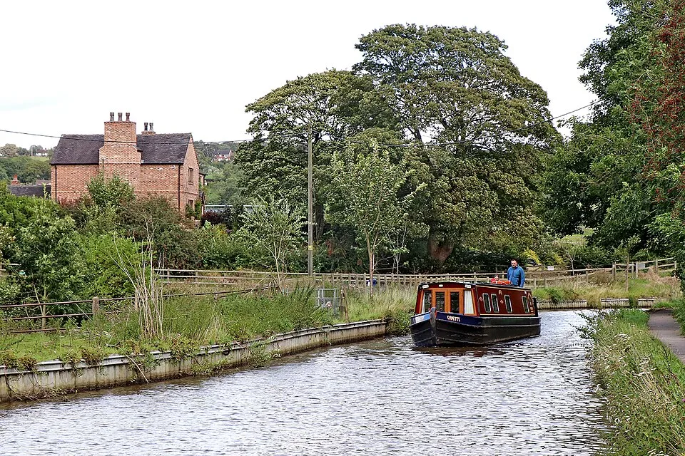 Minibus Hire in Stoke Green