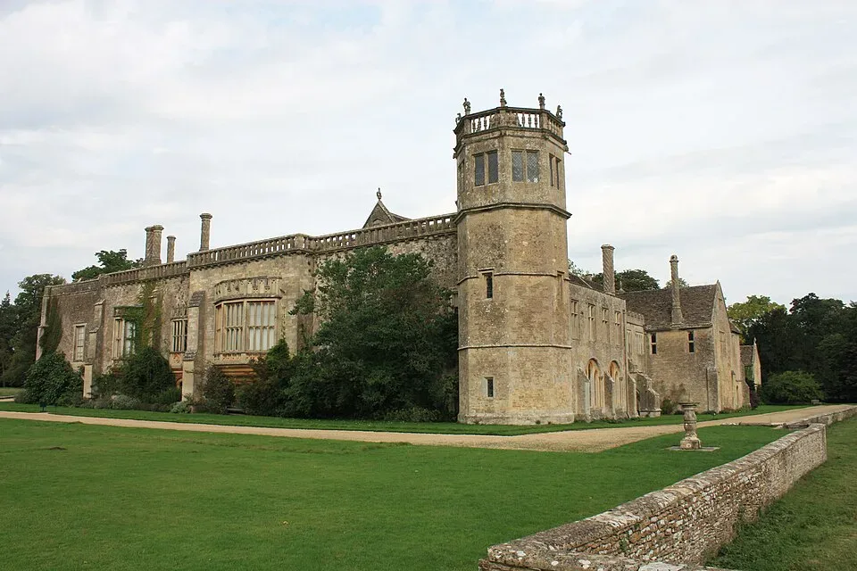 Coach Hire in Talbot Village