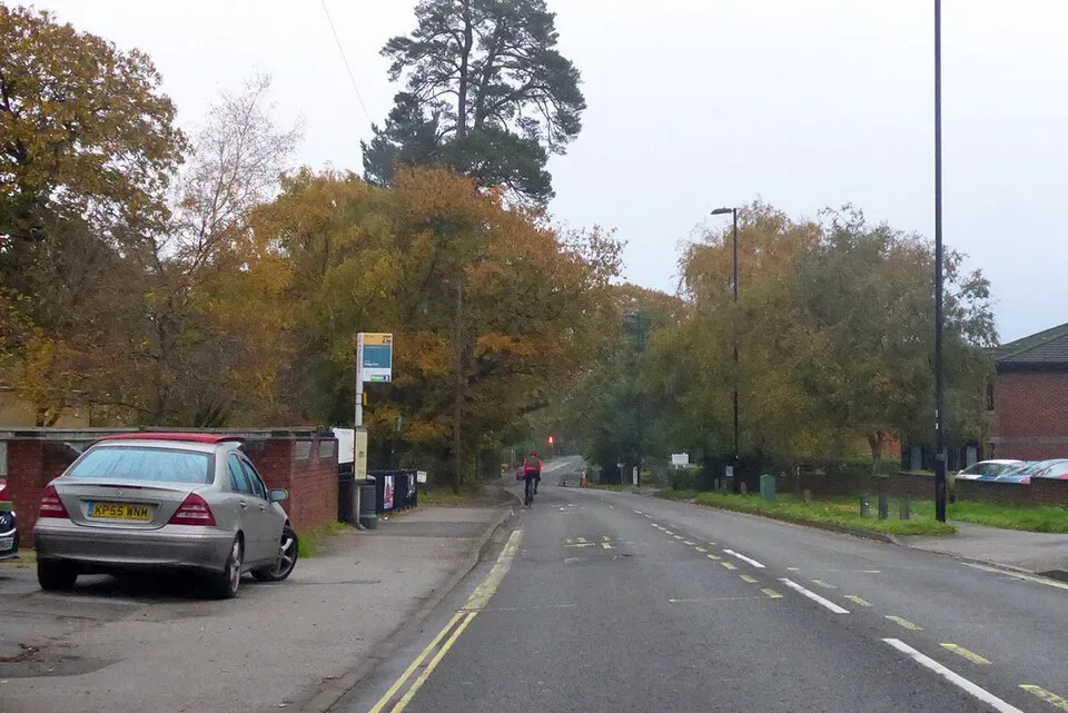 Minibus Hire in Thornhill