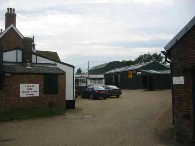 Minibus Hire in Wandon End